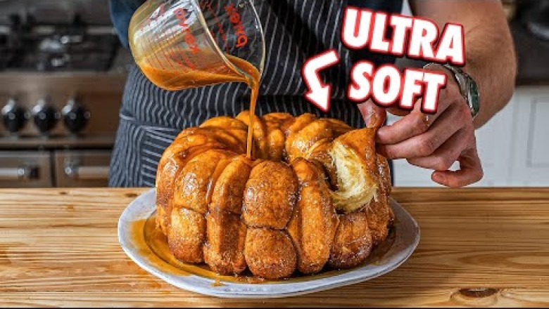 Easy Homemade Monkey Bread (2 Ways)