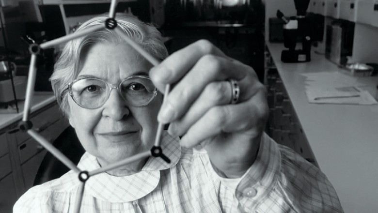 Stephanie L. Kwolek