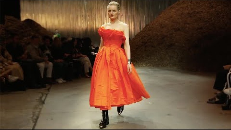 Alexander McQueen Fall/Winter 2022/23