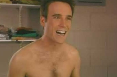 Undressed - Twins (2002)