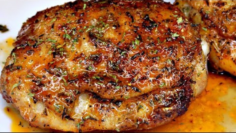 Juicy Baked Chicken Thighs
