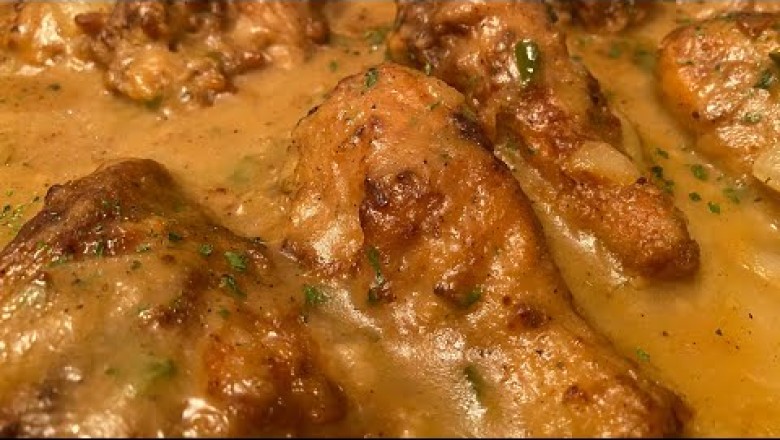 How To Make Real Southern Smothered Chicken And Gravy