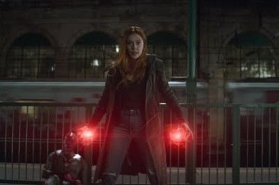 Scarlet Witch and Vision vs The Black Order