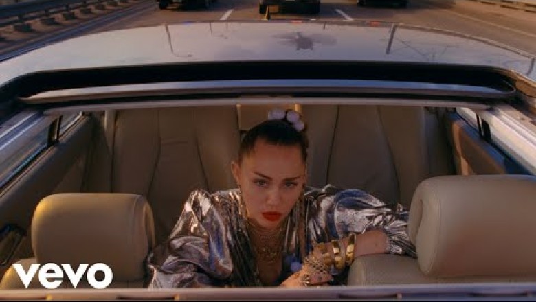 Mark Ronson - Nothing Breaks Like a Heart