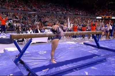 Suni Lee Scores Perfect 10 on Beam
