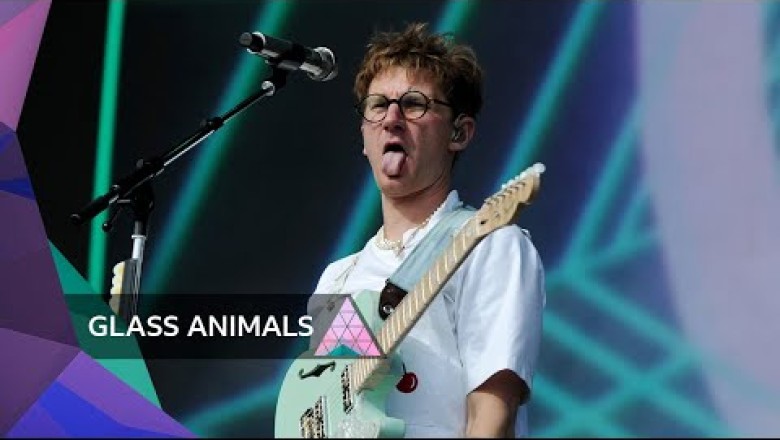 Glass Animals - Heat Waves (Glastonbury 2022)