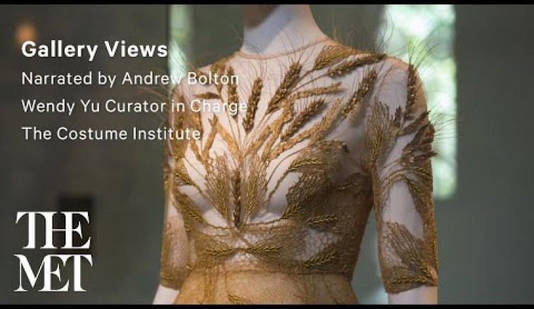 Heavenly Bodies: Fashion and the Catholic Imagination