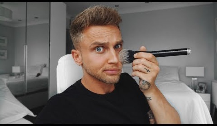 Men's Natural Makeup Look - Men Can Wear It Too