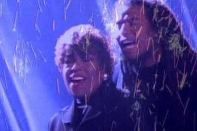 Roberta Flack and Maxi Priest - Set The Night To Music