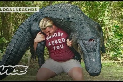 Swamp King: Pro WWE Wrestler Turned Gator Trainer