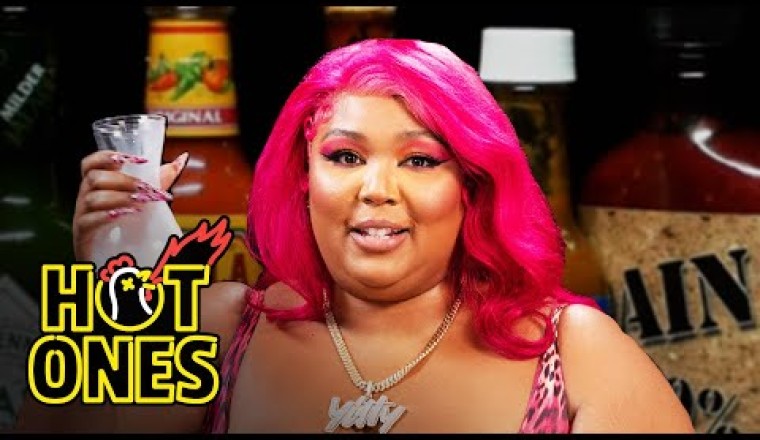Lizzo Earns Her Hot Sauce Crown While Eating Spicy Wings