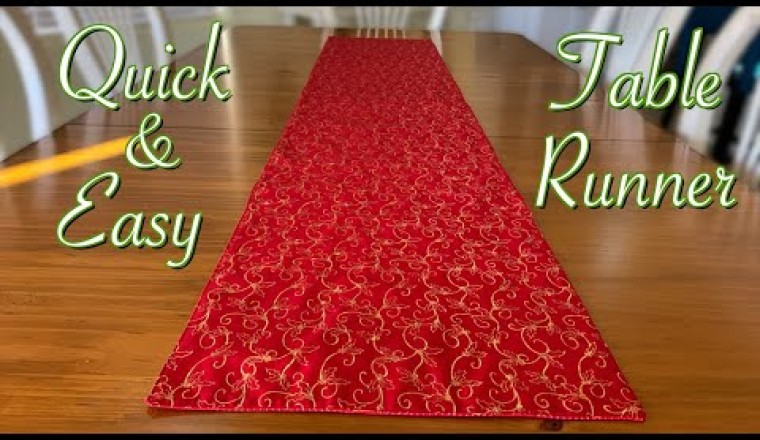 Quick and Easy Christmas Table Runner