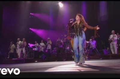 Gloria Estefan: Live and Unwrapped