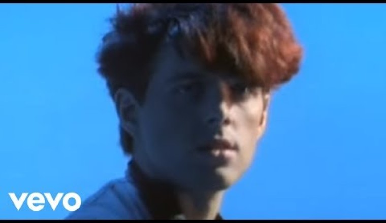Thompson Twins - Hold Me Now