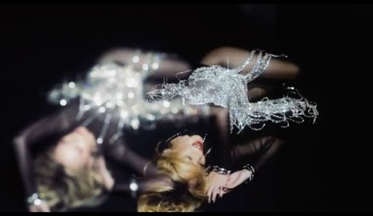 Kylie Minogue - Miss a Thing
