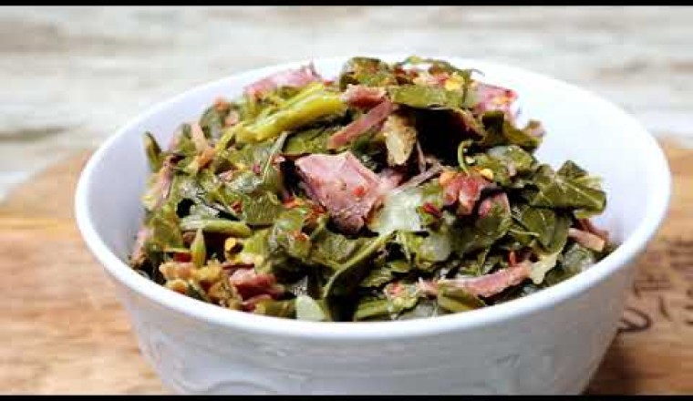 Southern Collard Greens With Smoked Turkey leg