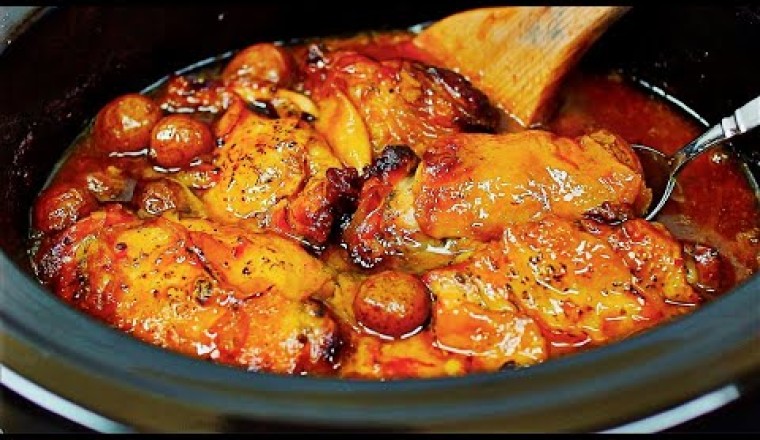 Slow Cooker Honey Garlic Chicken Thighs and Potatoes