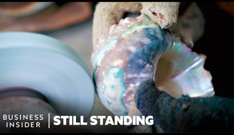 How An Ancient Art of Turning Seashells Into Ornaments Survived For Centuries