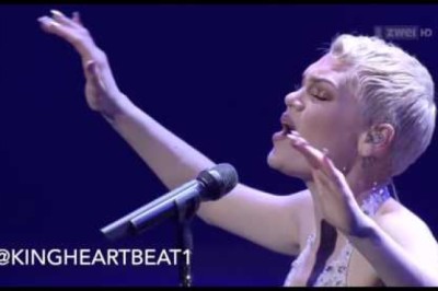 Jessie J - Art On Ice
