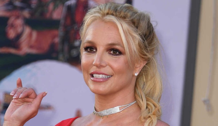 Britney Spears Teases New Look: 'I Cut All My Hair Off'