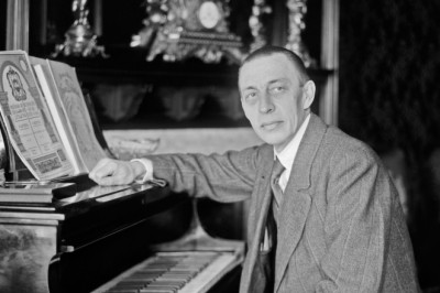 8 of the most beautiful works by Rachmaninoff to play on the piano