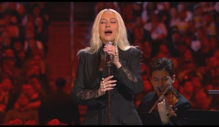 Christina Aguilera sings 'Ave Maria' at Kobe and Gia Bryant memorial