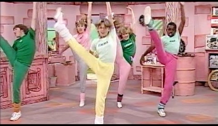 Emu's Pink Windmill Kids: Can't Stop the Music
