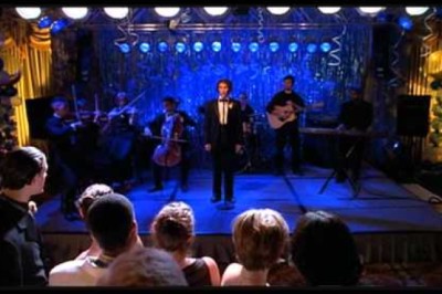 Josh Groban sings 