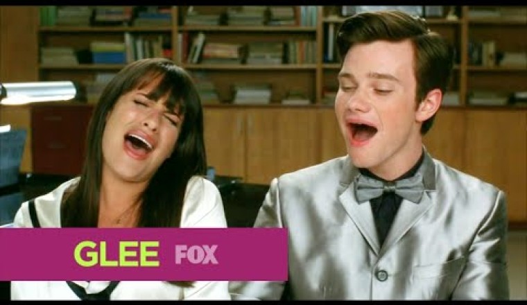 GLEE - 'Happy Days Are Here Again/Get Happy' Medley