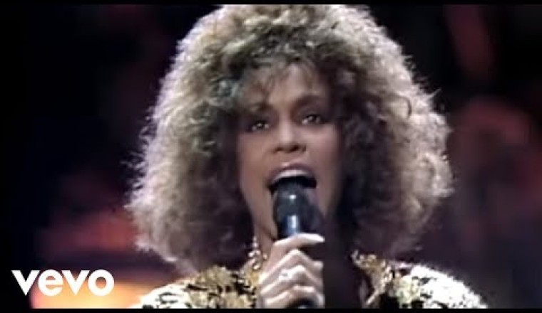 Whitney Houston - I Wanna Dance with Somebody (Live at Arista)