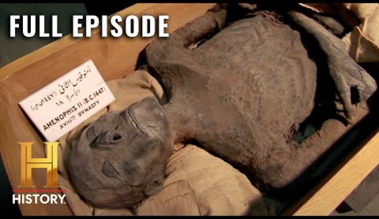 The Mysterious Disappearance of Queen Nefertiti