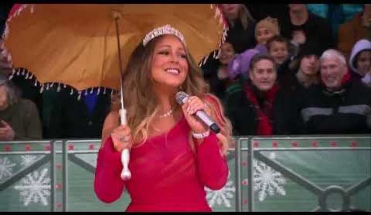 Mariah Carey 2022 Macy's Thanksgiving Day Parade