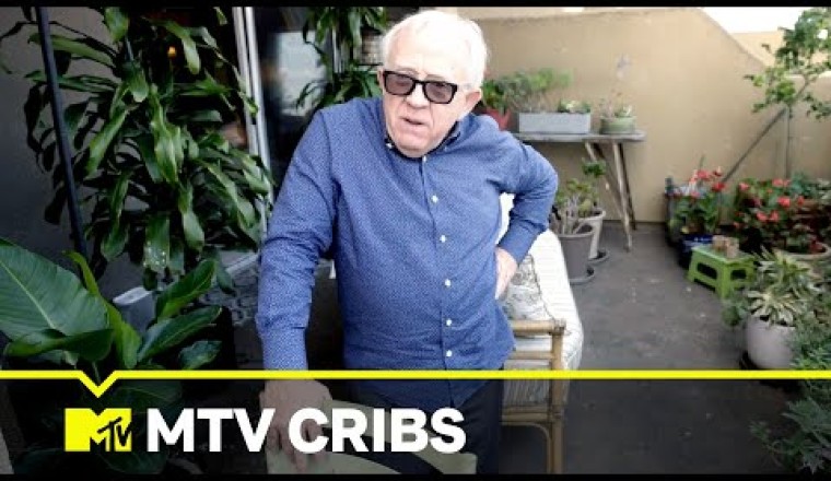 A Peek Inside Leslie Jordan's Home