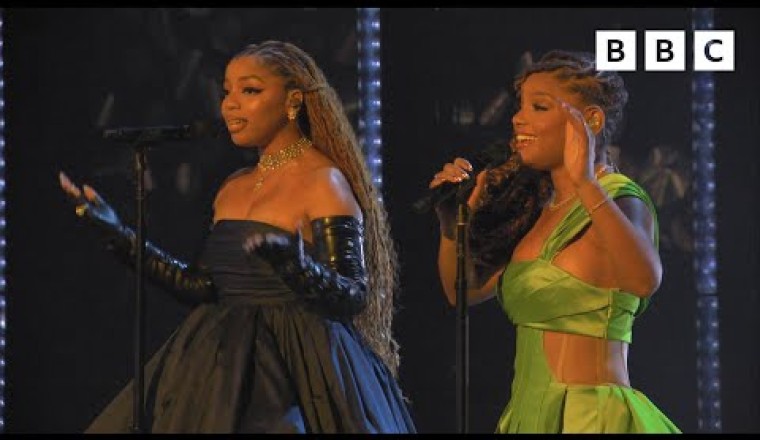 Chloe x Halle perform 'Feeling Good'