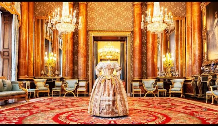 Inside The $5 Billion Buckingham Palace
