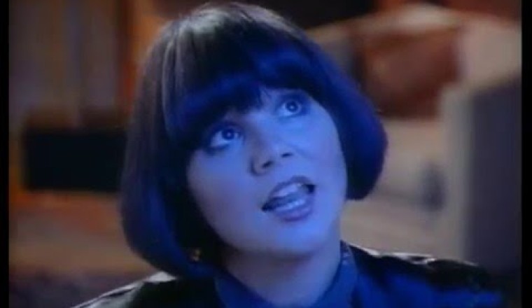 Linda Ronstadt and James Ingram - Somewhere Out There