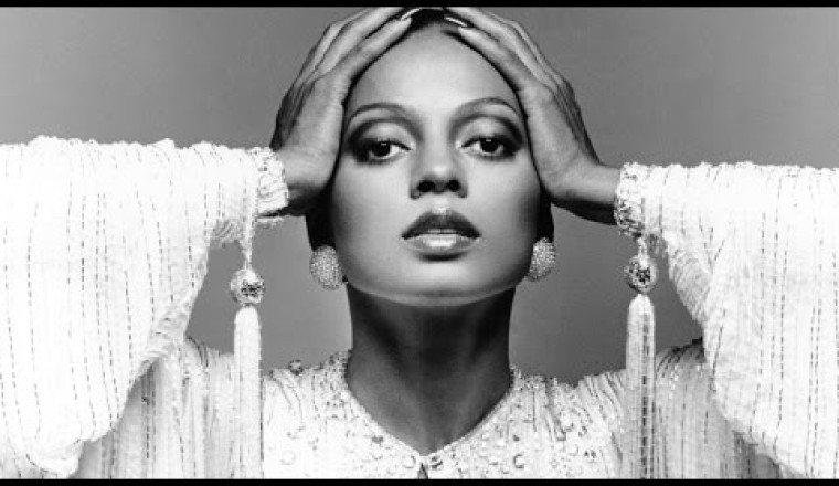 Top 10 Iconic Female Singers Of The 50s to 70s