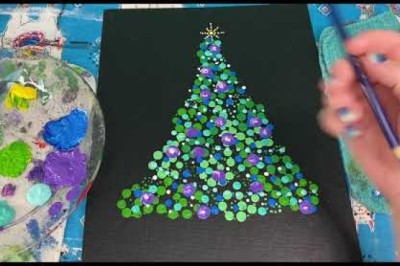 Christmas Tree In Dots!
