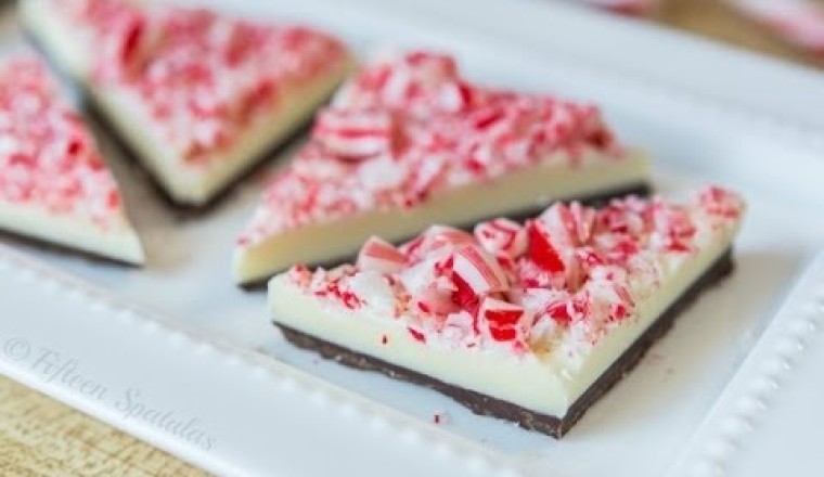 EASY Peppermint Bark