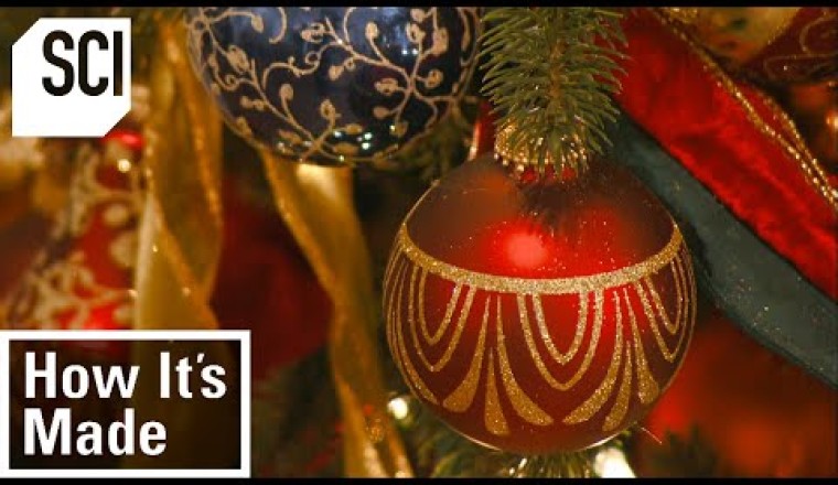 How It's Made: Glass Christmas Ornaments