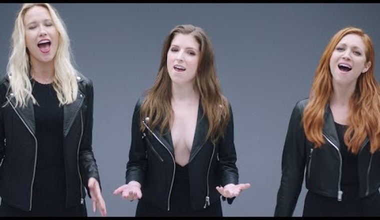 'Pitch Perfect 3' and The Voice Perform