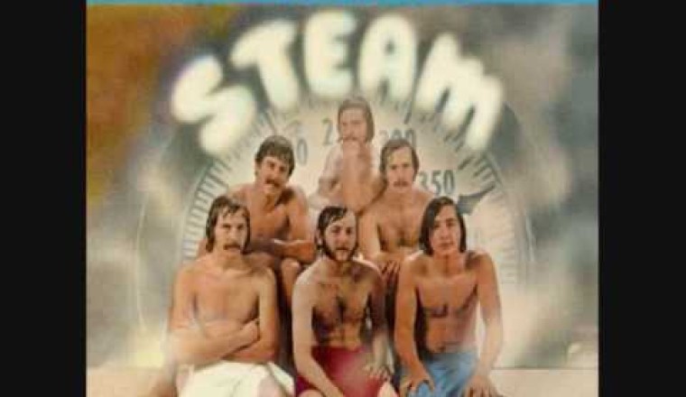 Steam - Na Na Hey Hey Kiss Him Goodbye