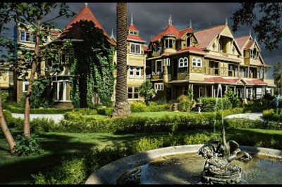 Labyrinth of Lies: The Truth Behind the Winchester Mystery House