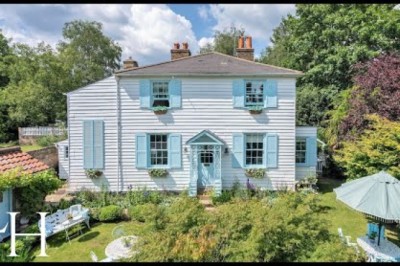 London’s Most Beautiful Cottage is now for sale for 2.7M