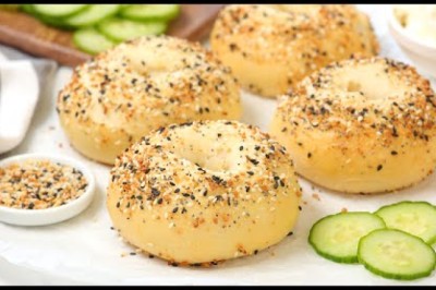 2 Ingredient Bagels