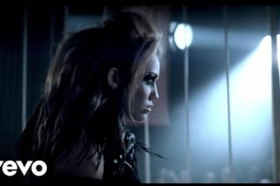 Miley Cyrus - Can't Be Tamed