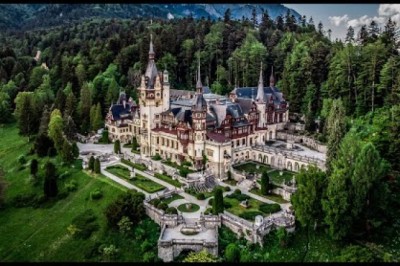Peles Castle Tour, Romania