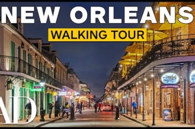 Architect Walks New Orleans, Exploring Its Distinctive Style