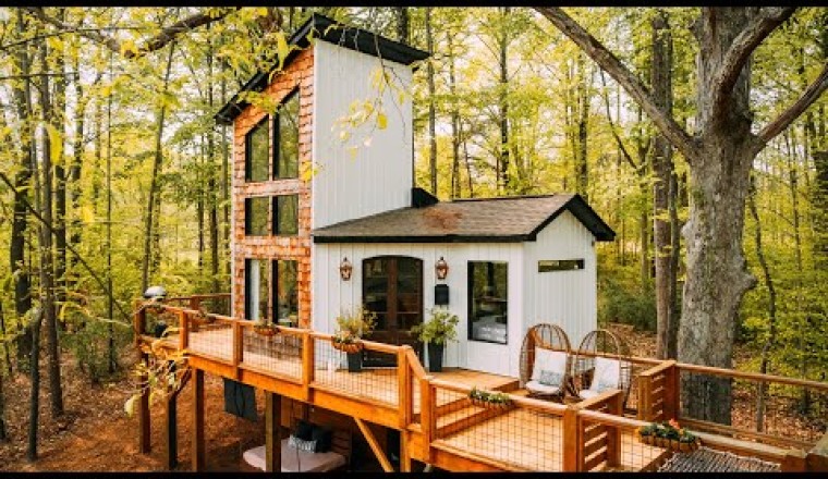 This Tiny House Treehouse is Unforgettable!