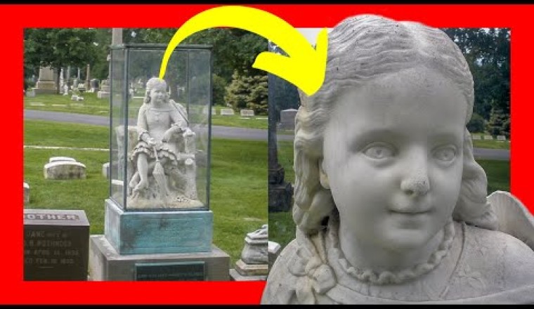 10 Strangest Graves In The World